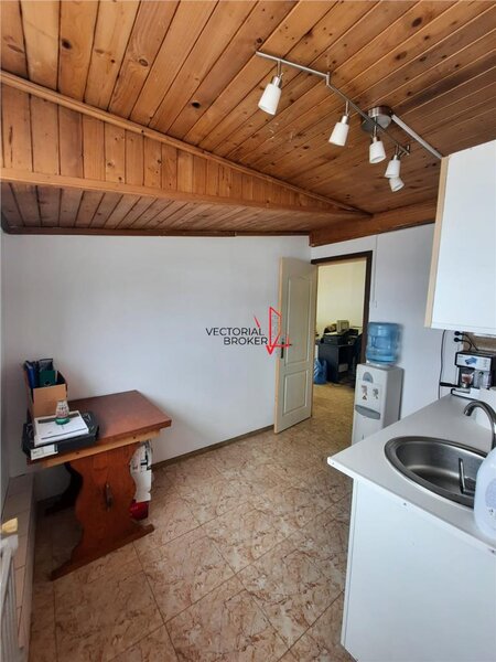 Fundeni, garsoniera de 58 mp la etajul unei vile.